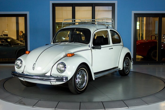 Beetle volkswagen bug 1971 super shannons featured