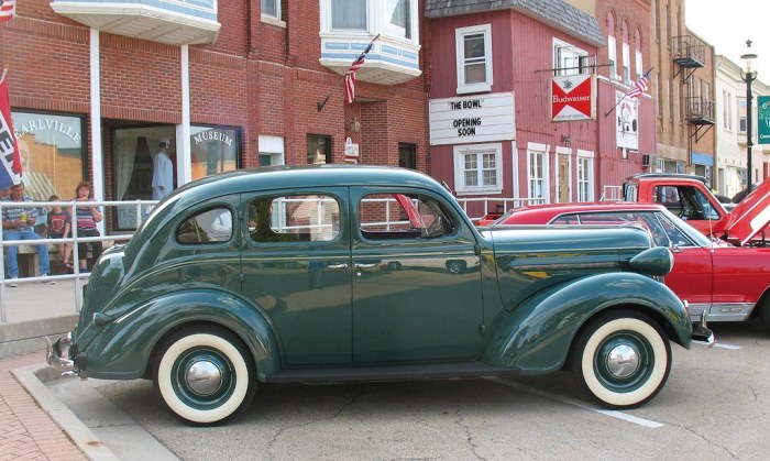 1937 Plymouth 4-Dr Sedan: A Classic American Automobile