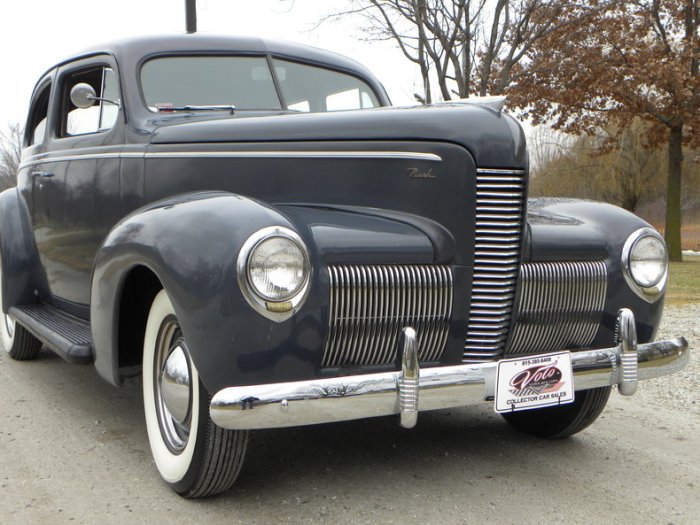 1940 Nash Lafayette: A Glimpse into Automotive History