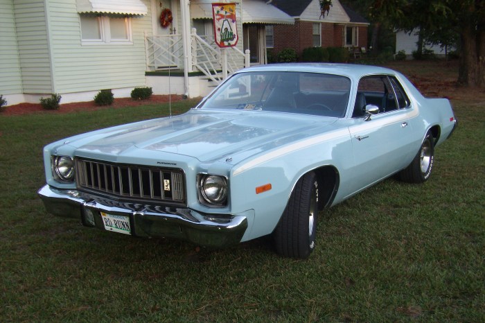 1975 Plymouth Road Runner: A Muscle Car Icon