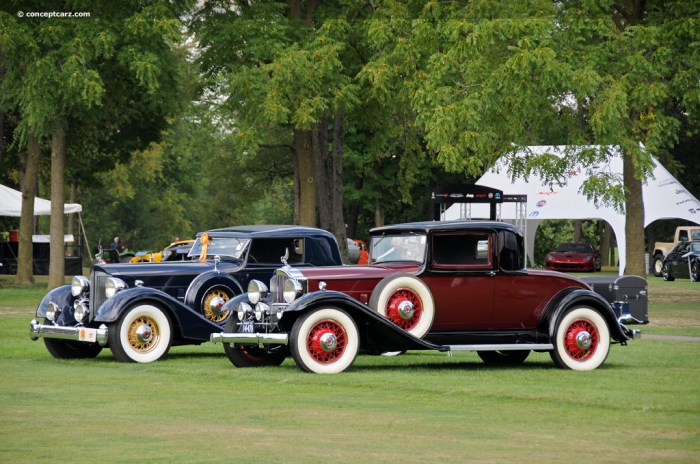 1932 Packard 902: A Glimpse into Luxurys Golden Age