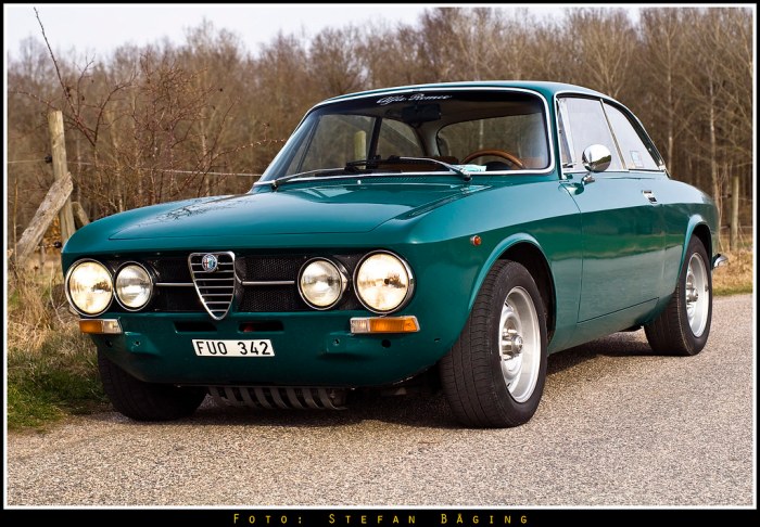 Alfa romeo 1750 1970 bertone gtv sale series coupe red dyler