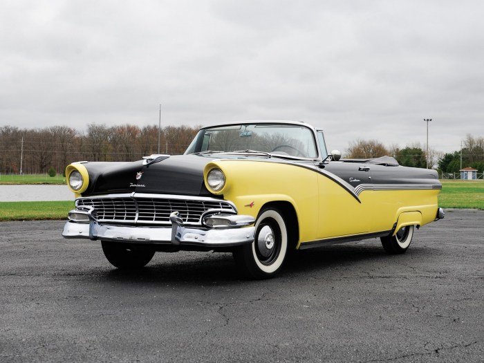 Ford 1956 convertible fairlane sunliner auctions rm sotheby hershey rmsothebys