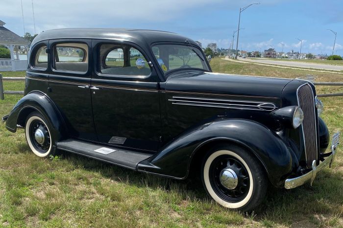 1936 Plymouth Sedan