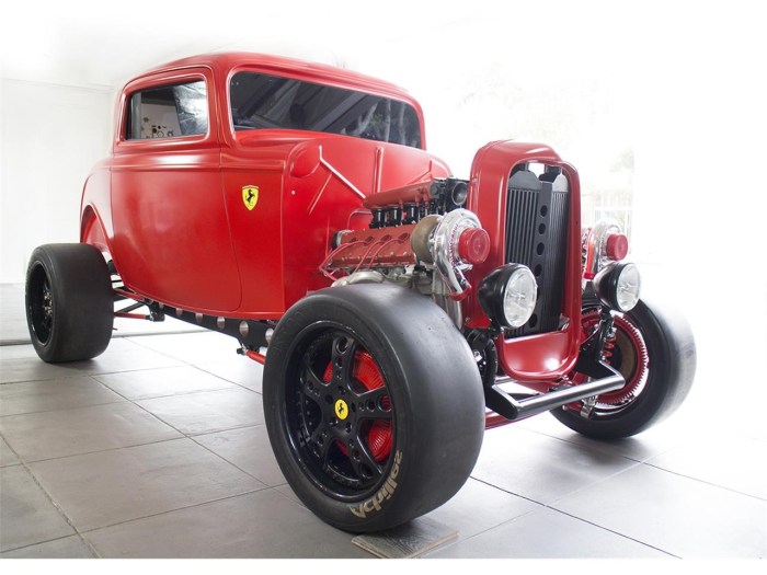 1932 Ford Hot Rod: A Timeless Classic