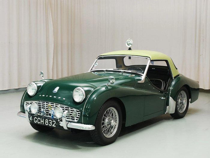 Triumph tr3 1960 roadster coupe car cars sale sales archive hymanltd choose board number stock