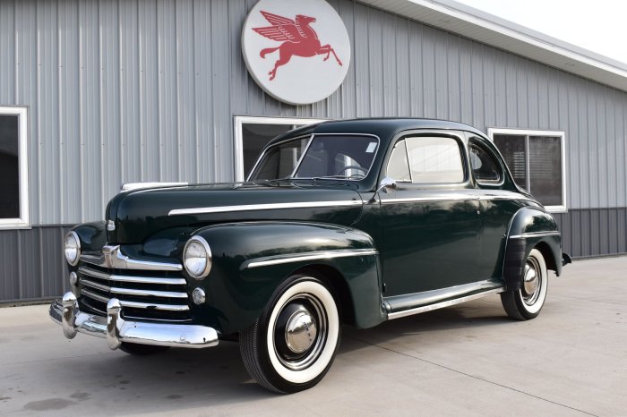 1947 Ford 2-Dr Coupe: A Classic American Icon