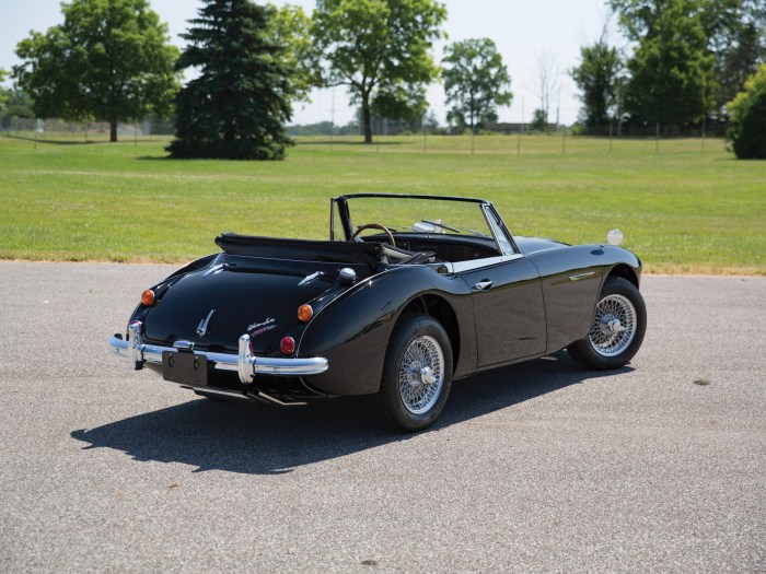 Austin healey 1966 convertible mkiii bj8