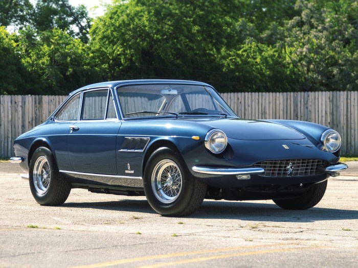 1967 Ferrari 330 GTC: A Classic Italian Sports Car