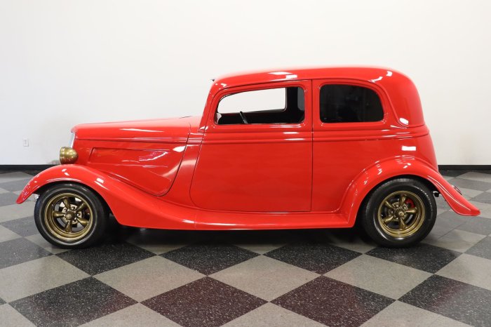 1933 Ford Victoria