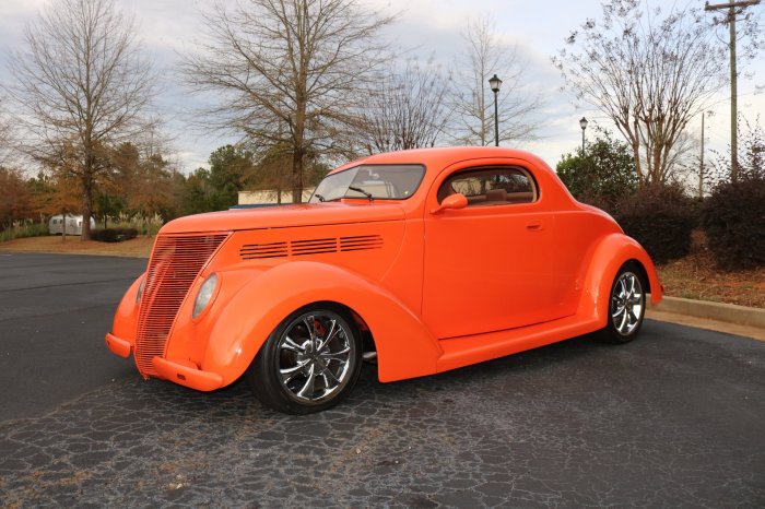 1937 Ford 3-Window Coupe