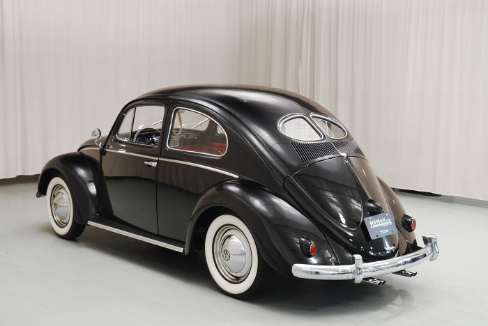 1952 Volkswagen Beetle: The Birth of an Icon