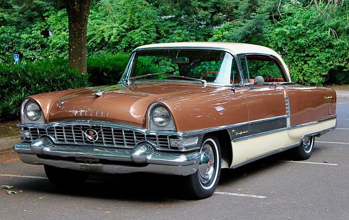 1955 Packard 400