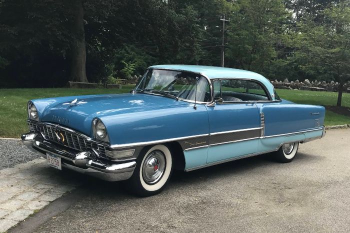 1955 Packard 400: A Classic American Luxury Car