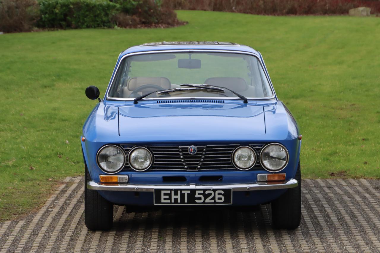 1976 Alfa Romeo 1600: A Classic Italian Sports Car