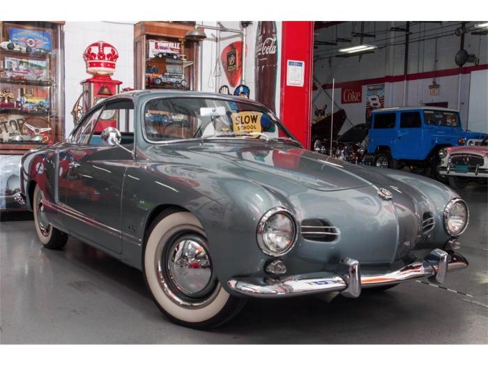 1957 Volkswagen Karmann Ghia