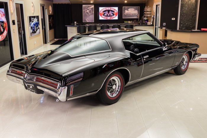 1973 Buick Riviera: A Classic American Coupe