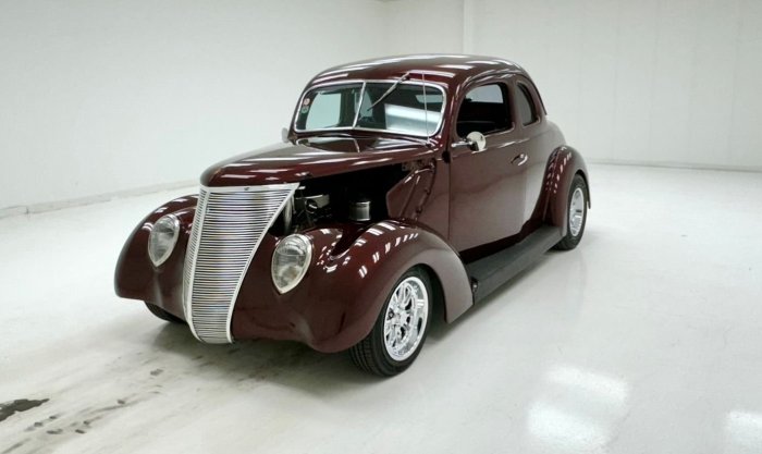 1937 Ford Model 78: A Classic American Automobile