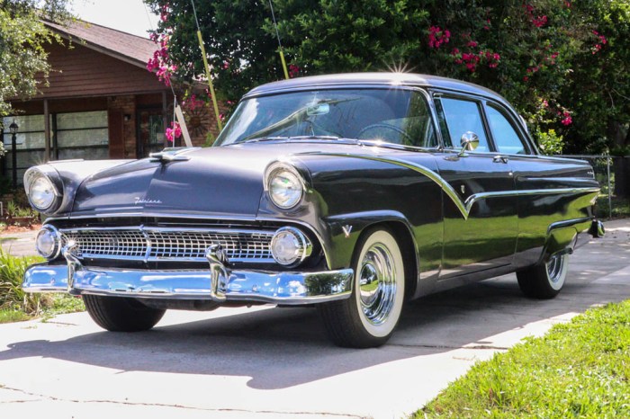 Fairlane ford 1955 sedan club 1175 body