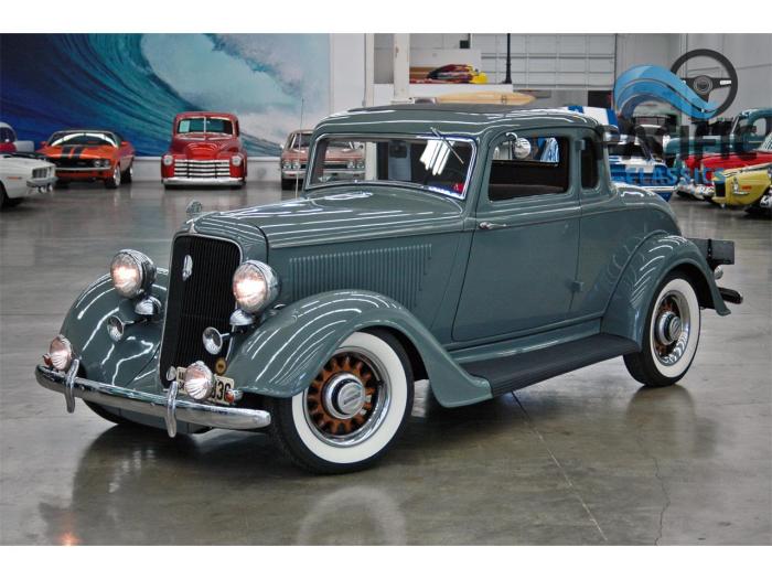 1934 Plymouth Coupe: A Classic American Automobile