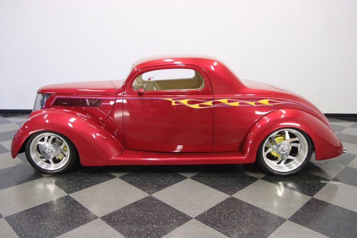 1937 Ford 3-Window Coupe