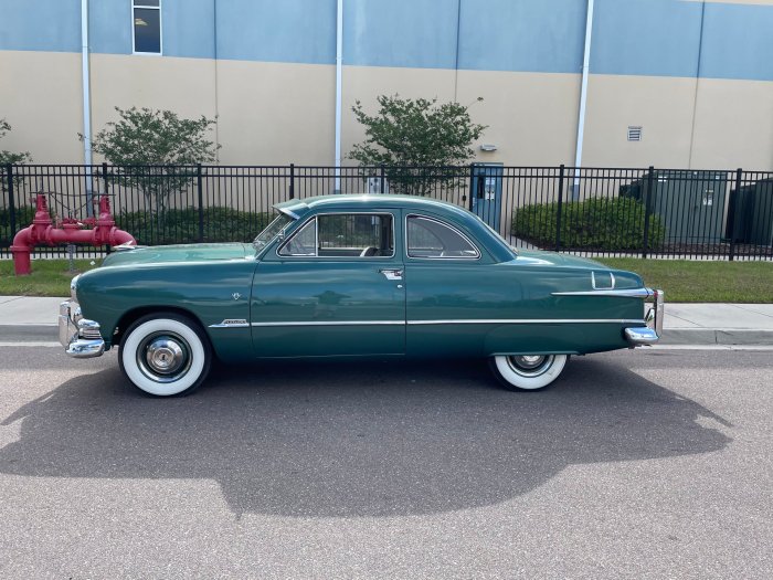 1951 coupe