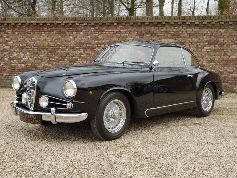 1954 Alfa Romeo 1900 CSS: A Classic Italian Sports Car