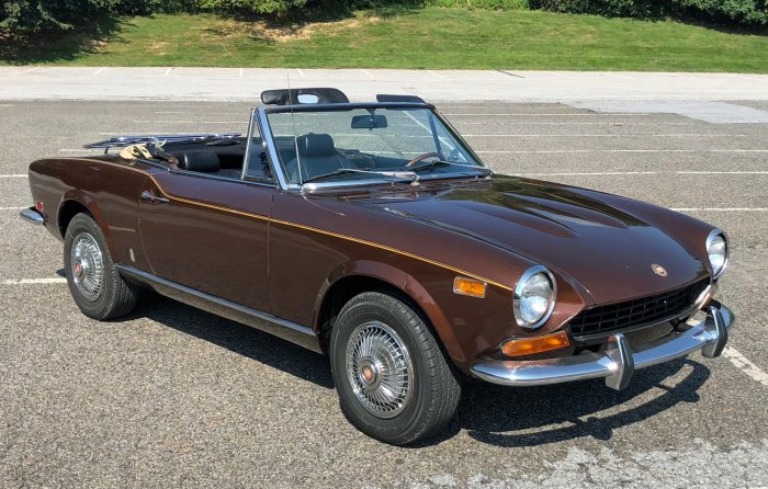 Fiat 1974 124 res high