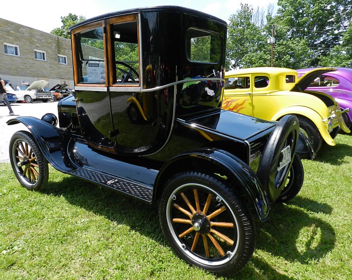 1921 Ford Coupe