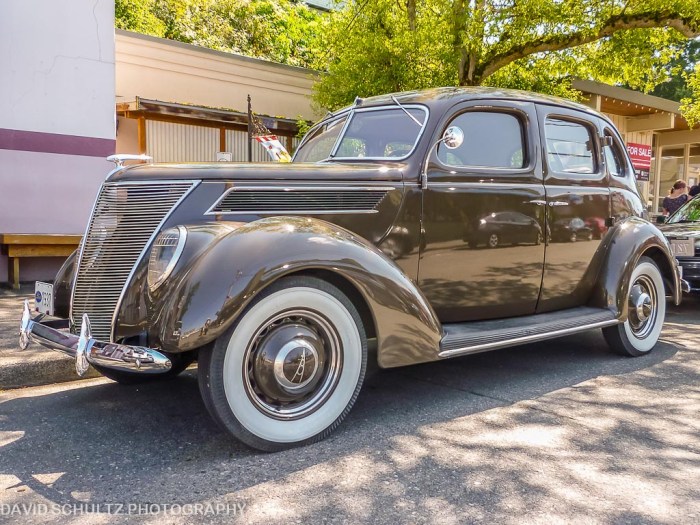 1937 ford sedan fordor door classic four american true