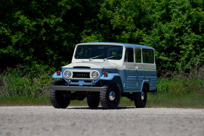 Toyota cruiser land 1967 fj modified fj40