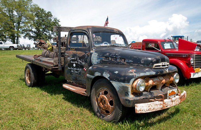 Ford 1952 f5 classictruckcentral