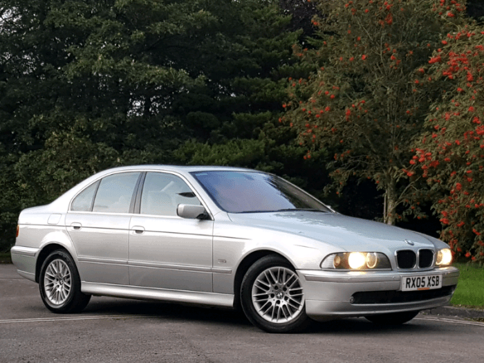 2005 BMW 530i: A Classic Sedan Review