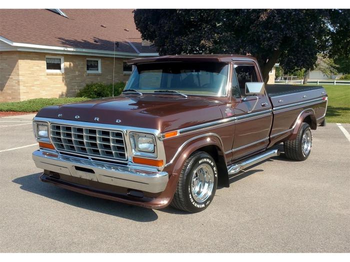 Pickup restored i6 300ci vanguard vin