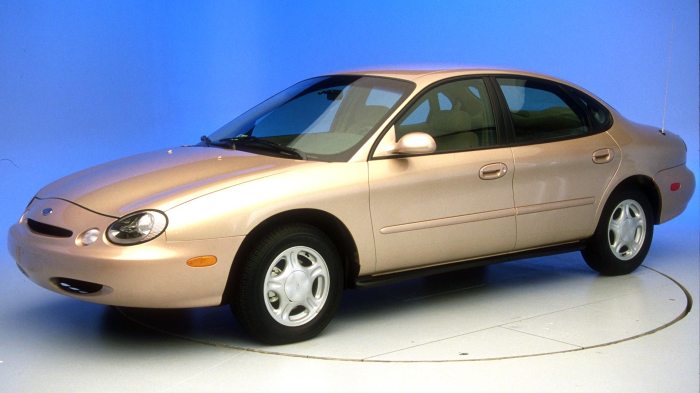 Ford taurus 1999 se sold auction