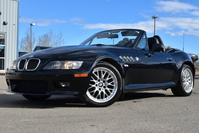 Bmw z3 2002 roadster convertible 5l door
