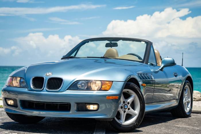 Bmw z3 1997 vvt classic vehicles stability 8l i6 dohc spoke alloy transmission miles automatic wheels manual speed control only