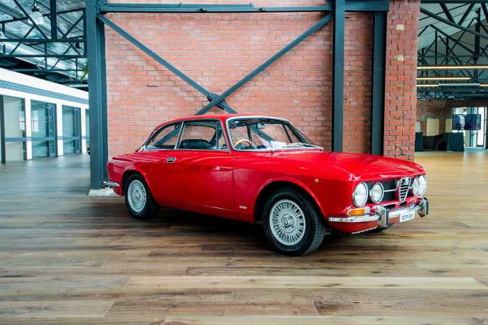 1971 Alfa Romeo 1750 GTV