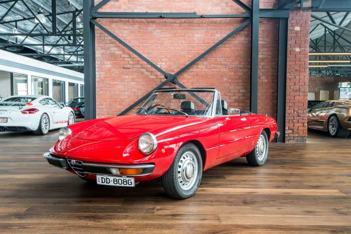 Alfa spider romeo veloce 1977 2000 richmonds spyder