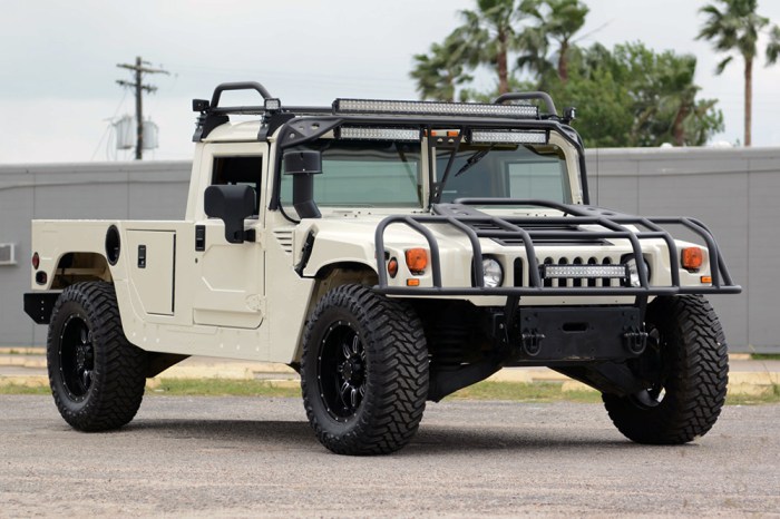 1995 Hummer H1: A Military Icon Hits the Streets