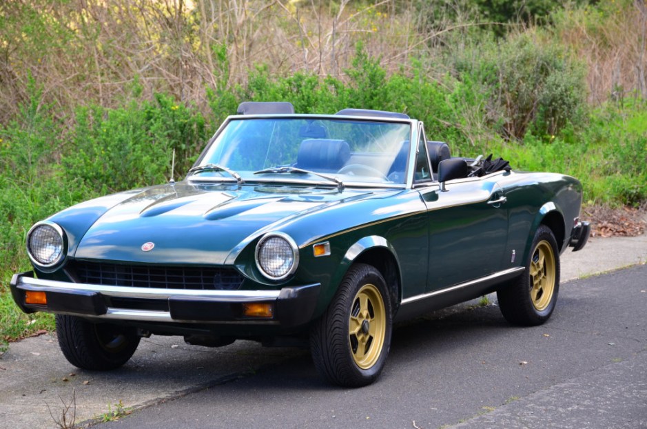 Fiat 124 1975 spider sport 1800 sale bat