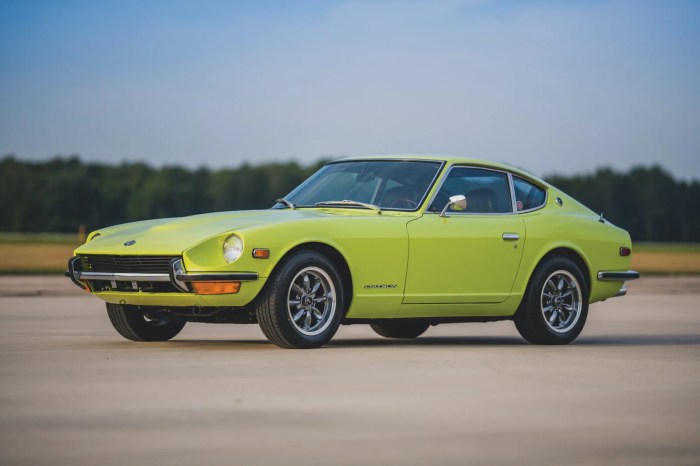 Datsun 240z nissan restored sr20det