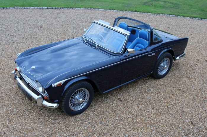 Tr4 classiccars 1968