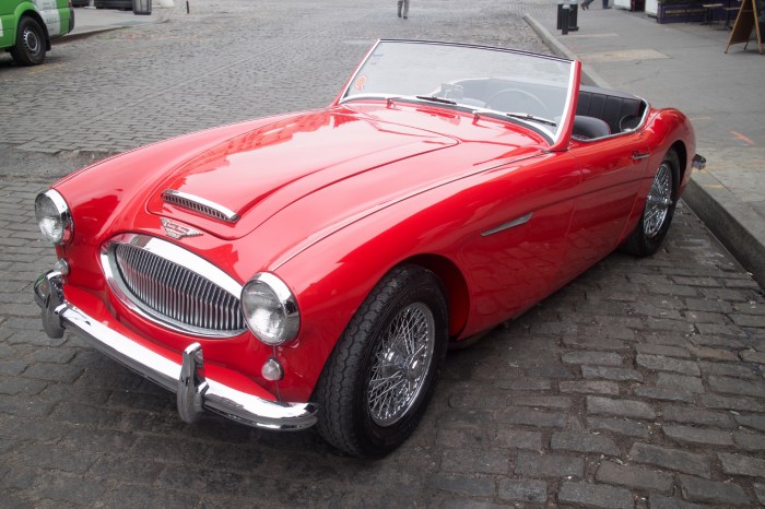 1962 Austin-Healey 3000: A British Sports Car Icon