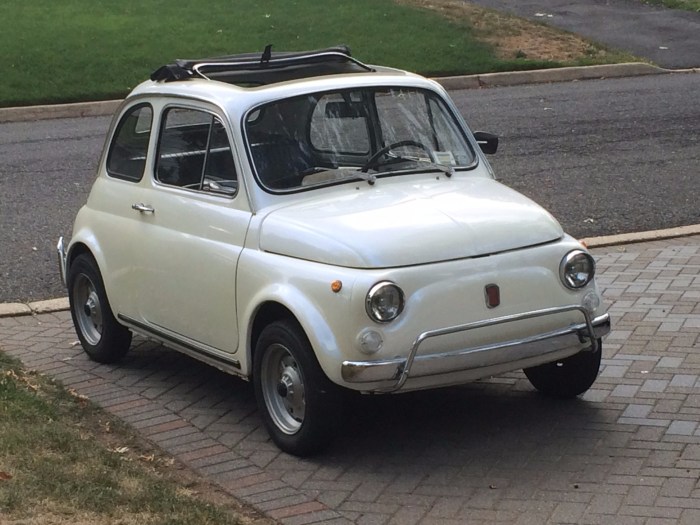 1971 Fiat 500: A Classic Italian Icon