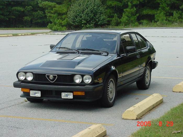 Romeo alfa 1986 gtv gtv6 clean history accidents records service report back