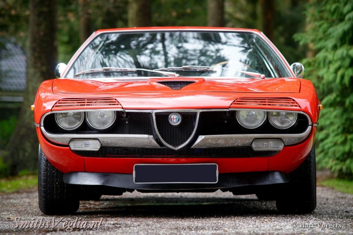 Alfa montreal romeo 1972 car classicargarage reportage