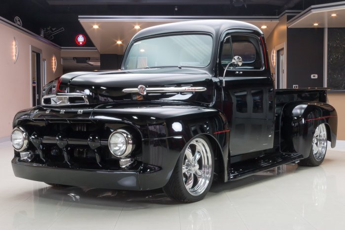 Ford pickup 1952 f2 truck sale custom cars restomod classic old restored packed completely features modern back hd vanguard