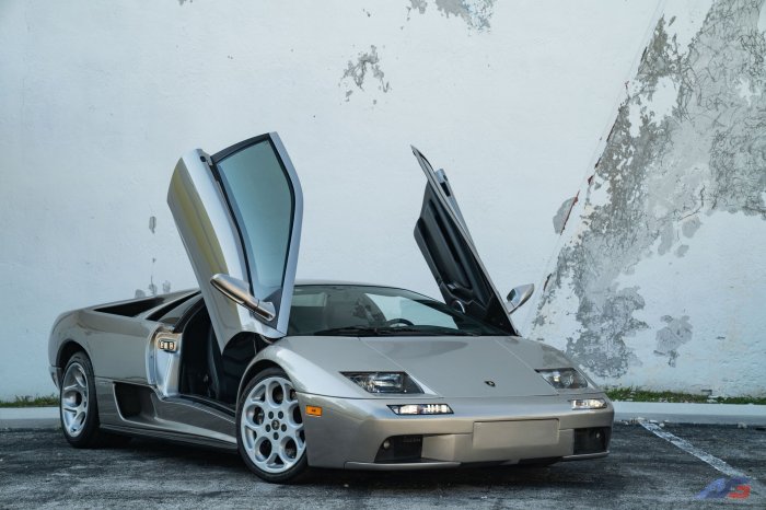 2001 Lamborghini Diablo