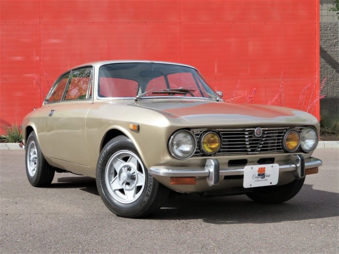 1972 Alfa Romeo 2000 GT